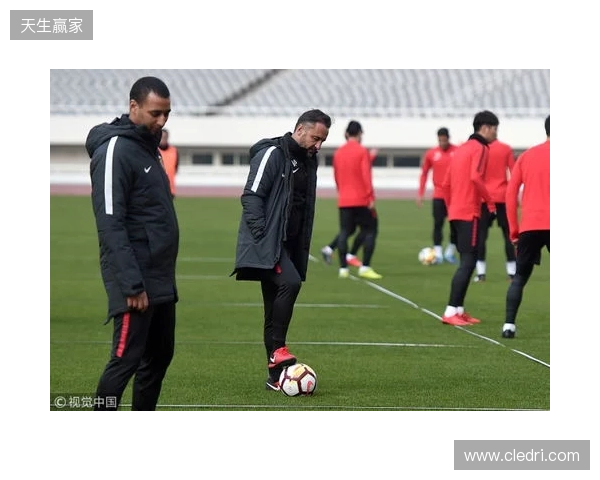 官方:维托尔-佩雷拉执教诺丁汉森林;系球队本赛季第四位主帅 官方:维托尔-佩雷拉执教诺丁汉森林;系球队本赛季第四位主帅