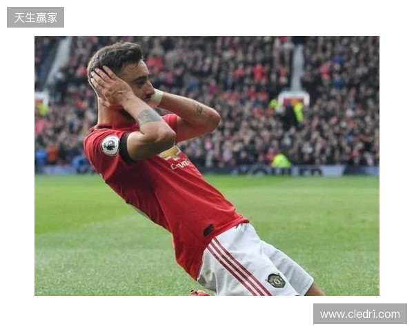 曼联vs水晶宫:布鲁诺-费尔南德斯、马奎尔首发,镰田大地、迪恩-亨德森出战