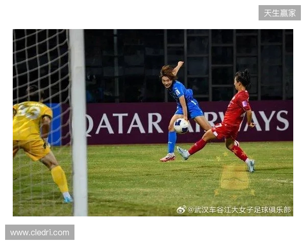 卫冕梦碎!武汉女足0-4水原FC止步女足亚冠八强 邓梦晔进球被吹