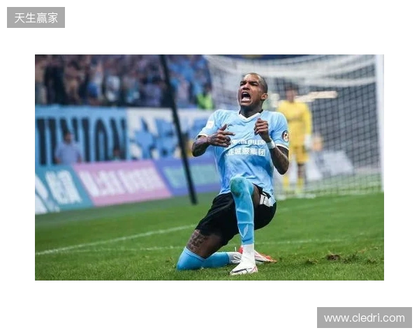 鲁媒：克雷桑对阵大连英博当日主动求战，若恢复顺利可战河南队